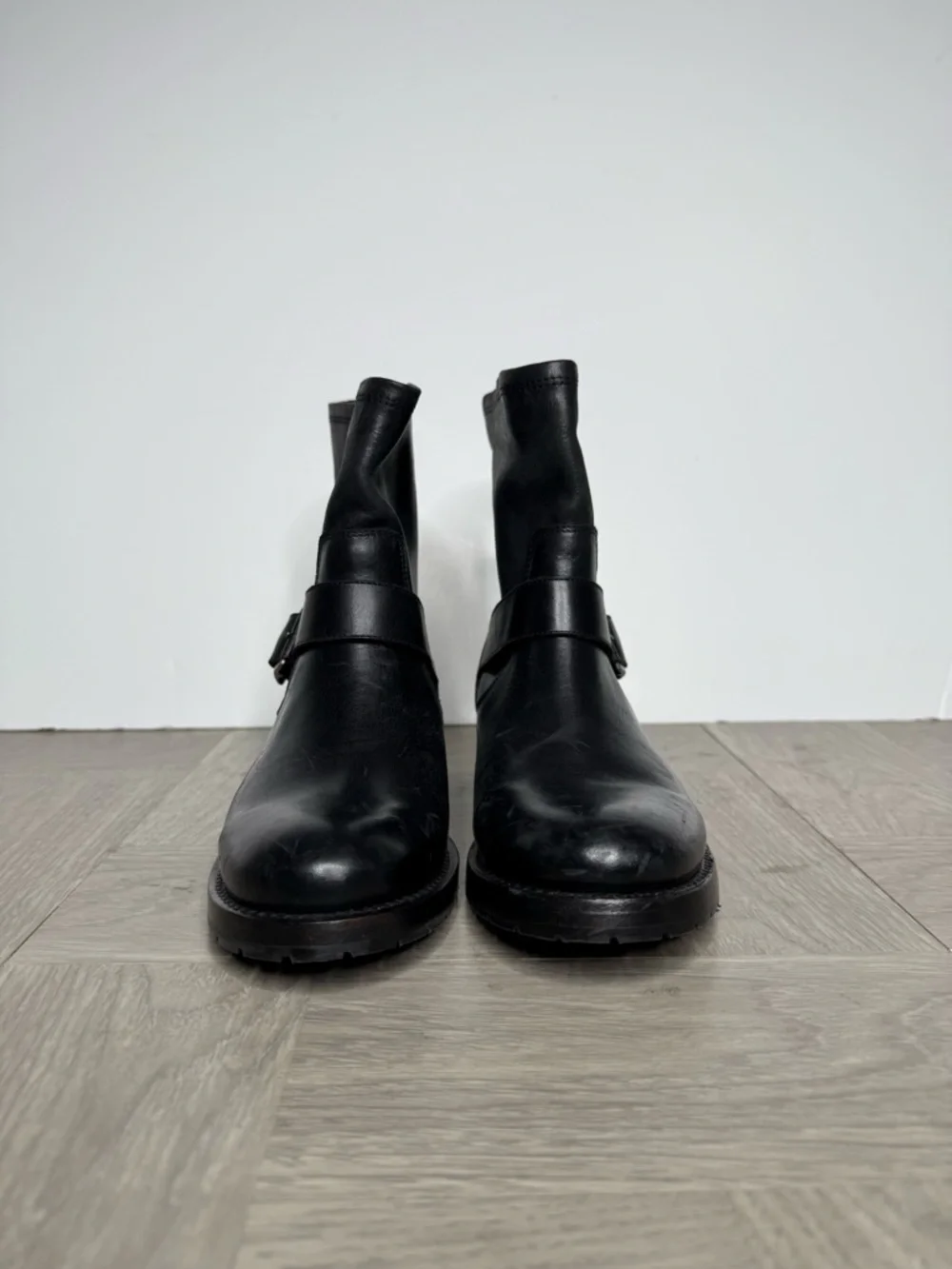 Frye Natalie Engineer Black Leather Buckle Boot 7B